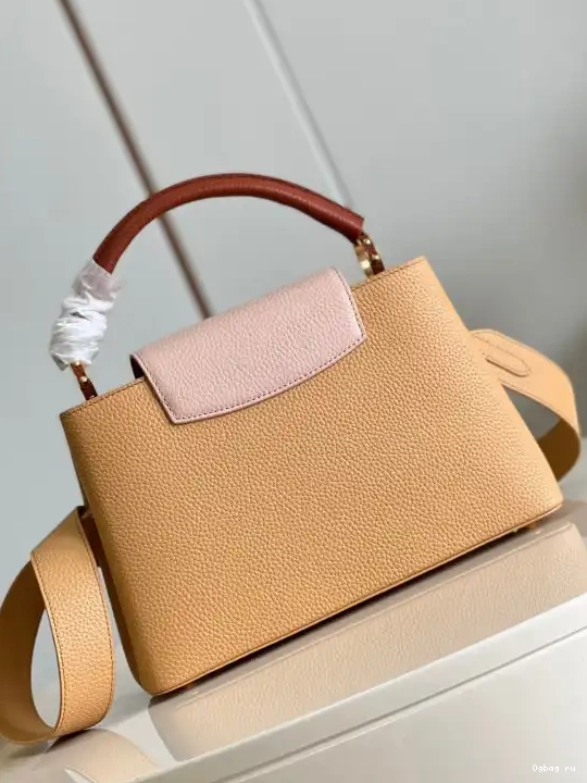 CAPUCINES VUITTON MM LOUIS 0603